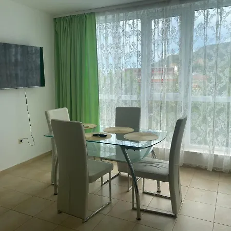 Apartament In Complex Atrium Kranewo