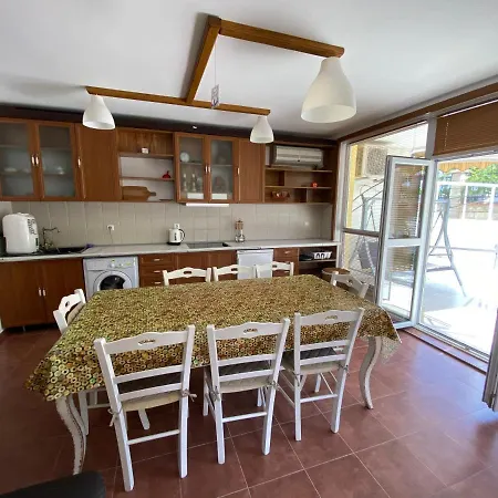 In Complex Atrium Appartement