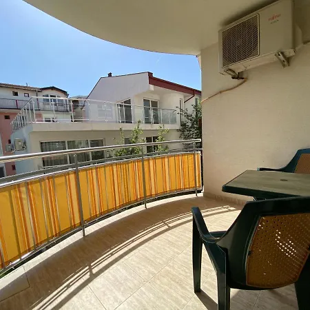 Apartman In Complex Atrium Kranevo