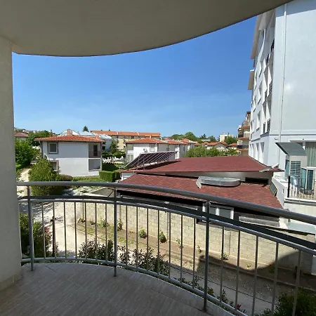 Appartement In Complex Atrium