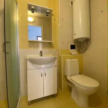 In Complex Atrium Apartman *