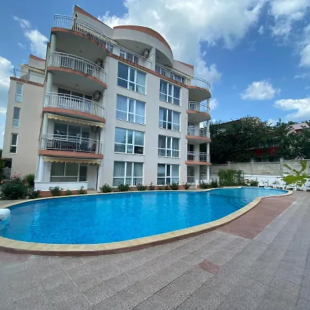 In Complex Atrium Appartement