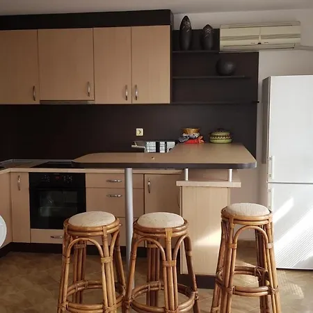 Apartment In Complex Atrium Kranevo