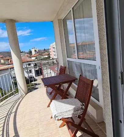 Apartman In Complex Atrium *