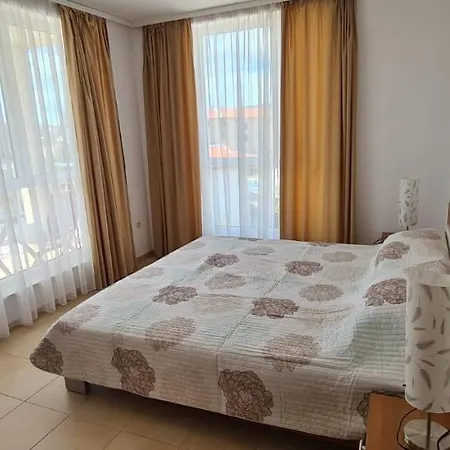 Appartement In Complex Atrium