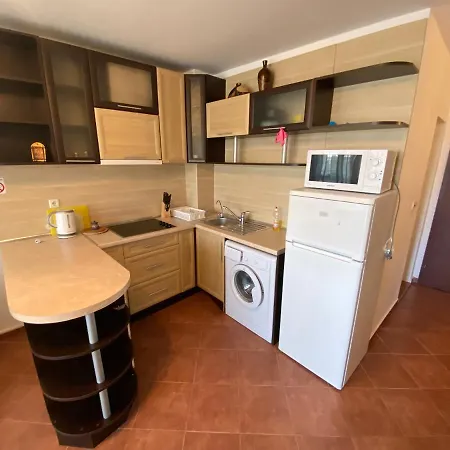 Apartman In Complex Atrium *