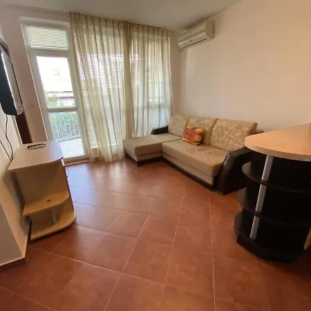 Appartement In Complex Atrium *