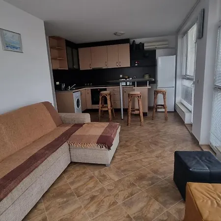 Apartment In Complex Atrium *